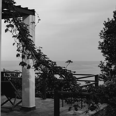 Daria's بيت للعطل Agioi Saranta