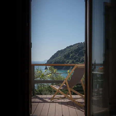 Daria's Agioi Saranta