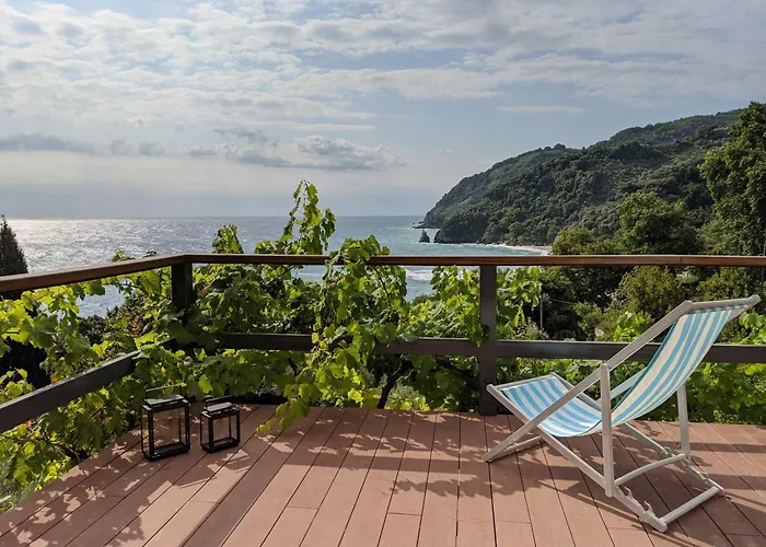 Holiday home Daria's Agioi Saranta